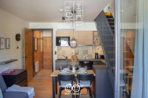 ENJOYHARRACHOV - Atraktivní klidný klimatizovaný apartmán 20 v centru Harrachova s parkováním, Wifi-WLAN, SAT, herní konzolí, Ipad, Netflix zdarma, možností dobíjení auta, výhledem do zahrady a na rom